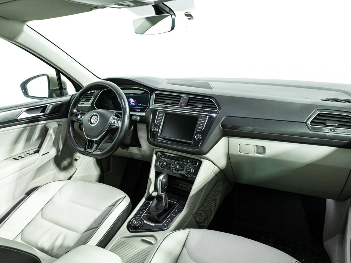 Купить Volkswagen Tiguan, 2017, 235 698 км.. Фото: #8