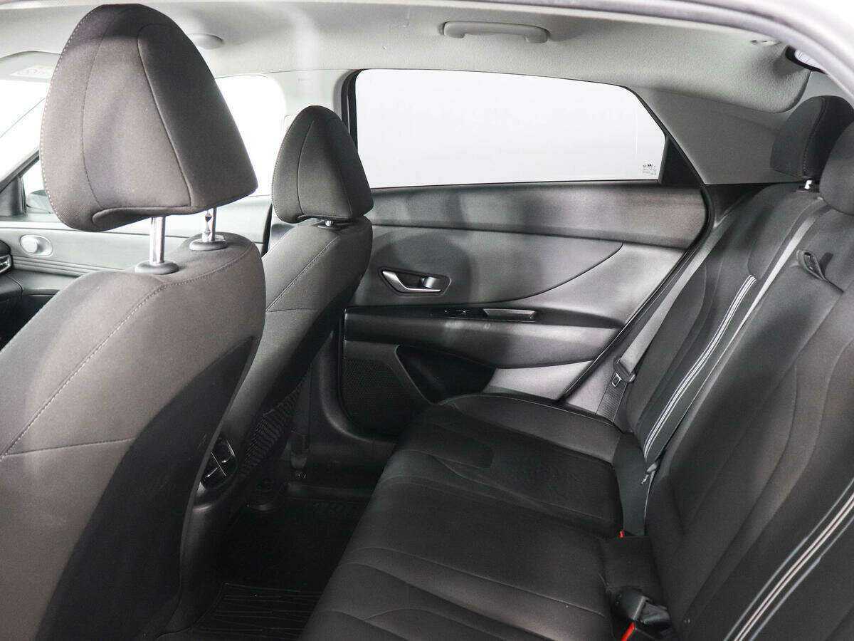 Купить Hyundai Elantra, 2021, 46 001 км.. Фото: #11