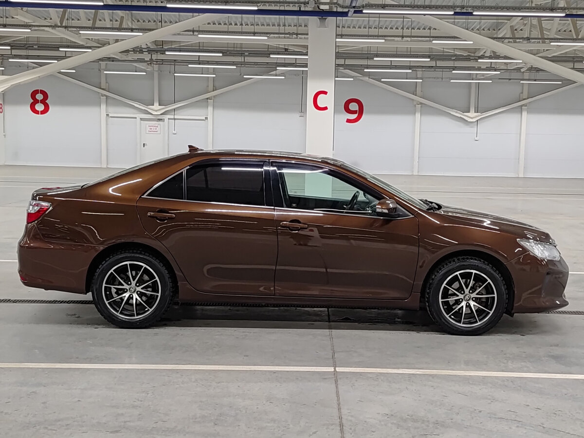 Купить Toyota Camry, 2017, 267 215 км.. Фото: #3