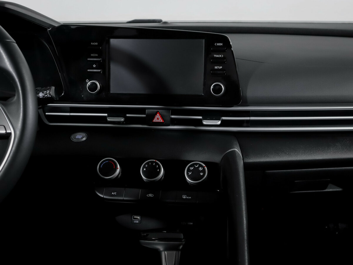 Купить Hyundai Elantra, 2023, 48 993 км.. Фото: #10