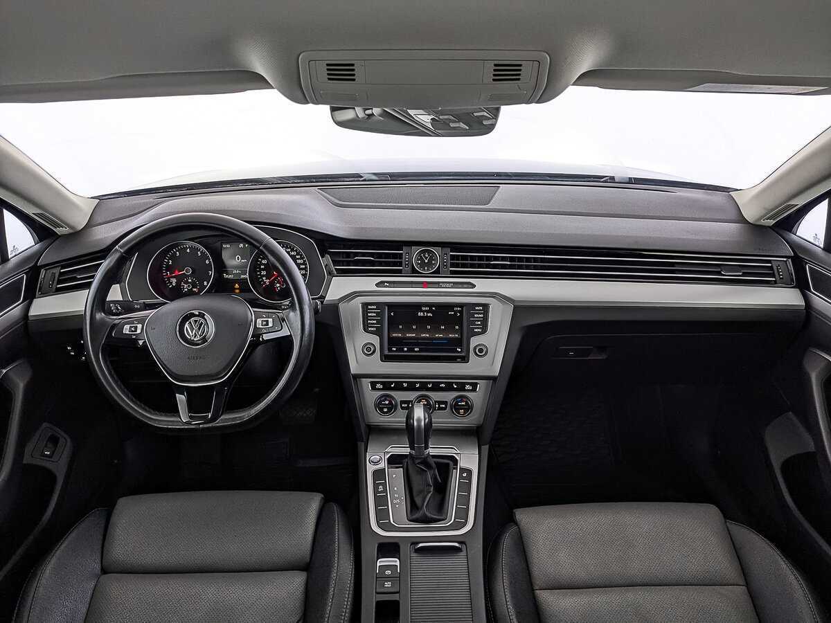 Купить Volkswagen Passat, 2016, 135 253 км.. Фото: #13
