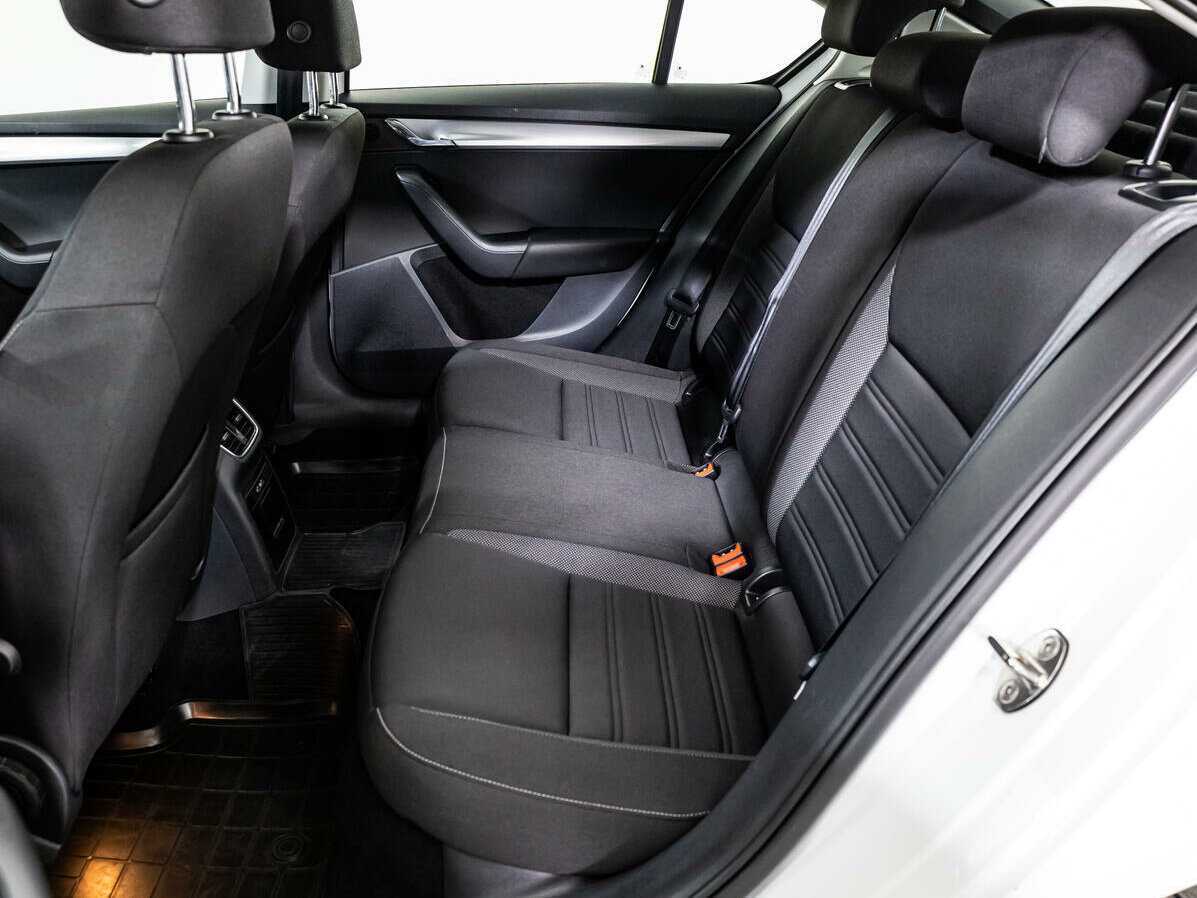 Купить Skoda Octavia, 2019, 49 208 км.. Фото: #9