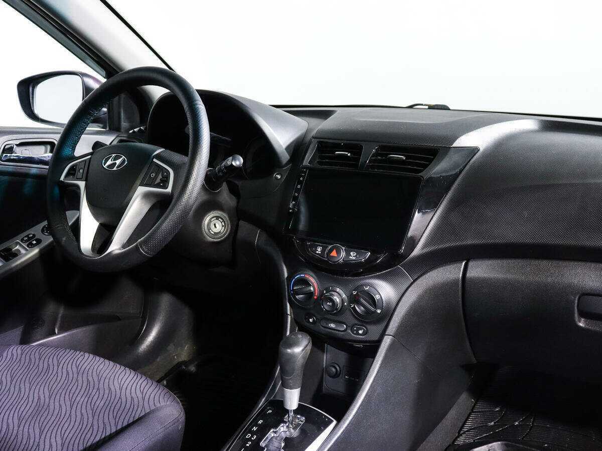Купить Hyundai Solaris, 2012, 134 915 км.. Фото: #8