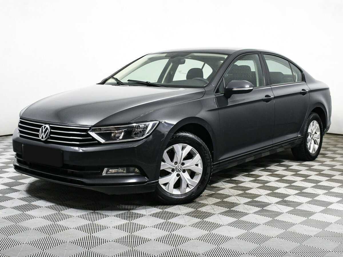 Купить Volkswagen Passat, 2017, 142 000 км.. Посмотреть фото