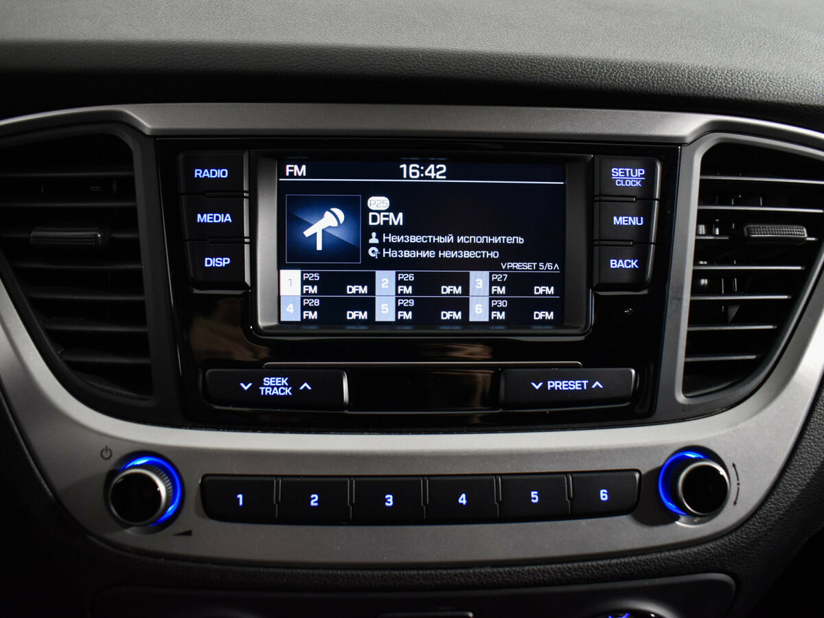 Купить Hyundai Solaris, 2017, 87 427 км.. Фото: #13