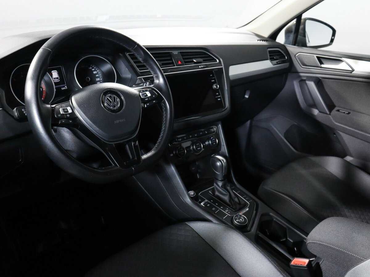 Купить Volkswagen Tiguan, 2020, 76 943 км.. Фото: #10