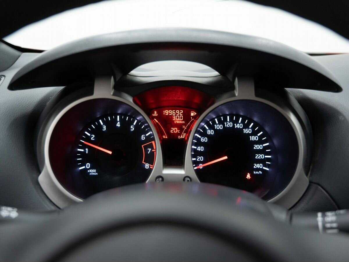 Купить Nissan Juke, 2012, 199 568 км.. Фото: #14