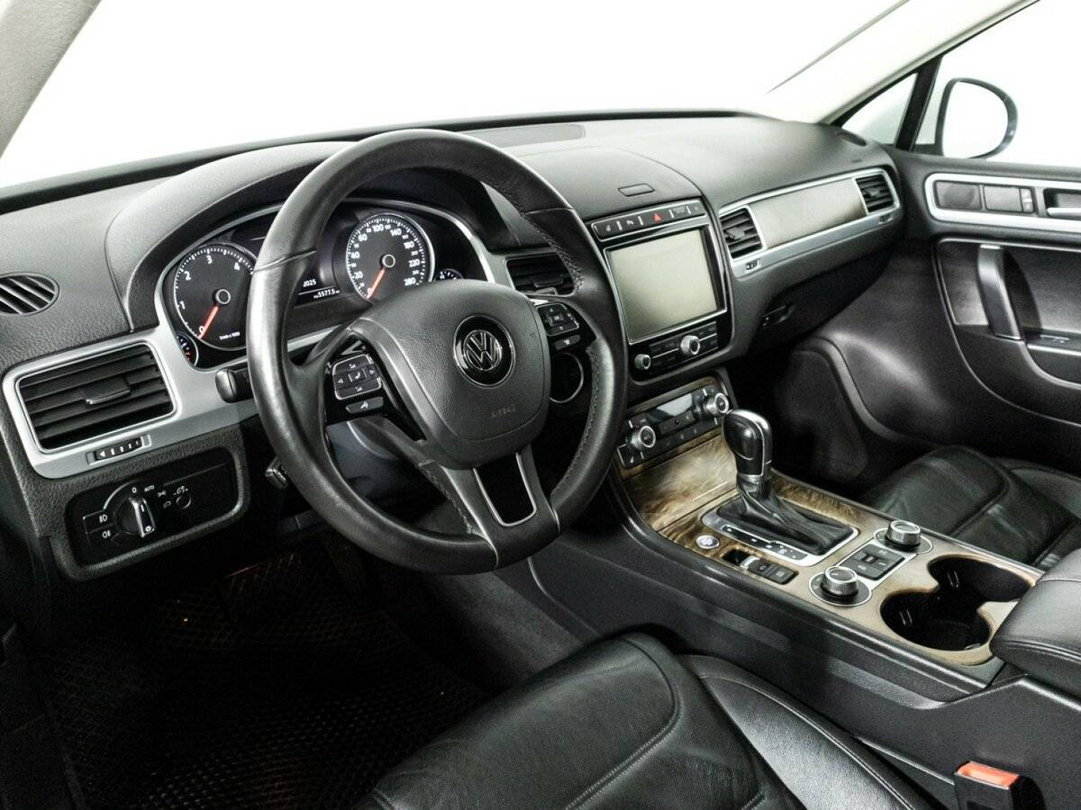 Купить Volkswagen Touareg, 2015, 187 303 км.. Фото: #10
