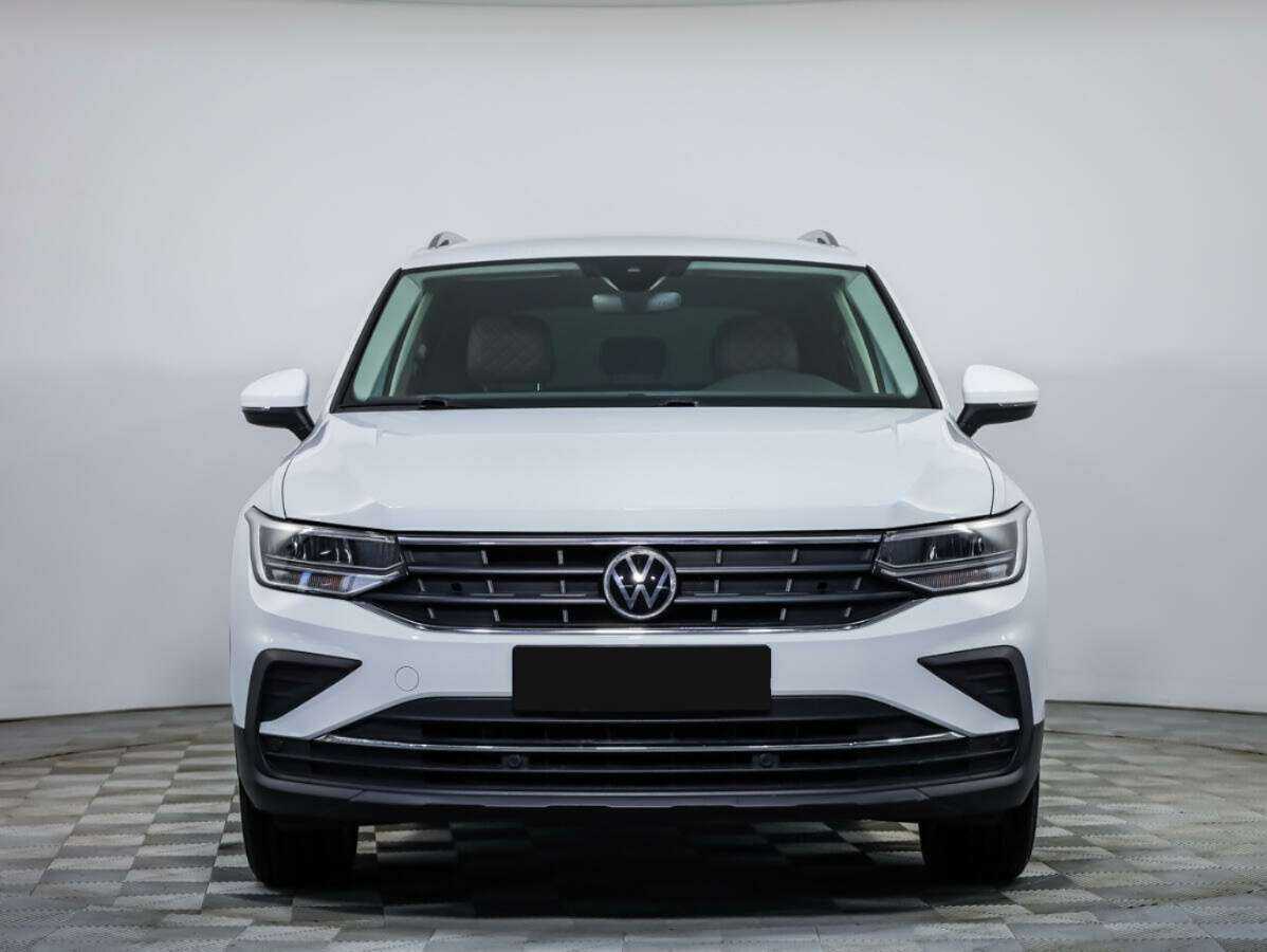 Купить Volkswagen Tiguan, 2020, 45 904 км.. Посмотреть фото