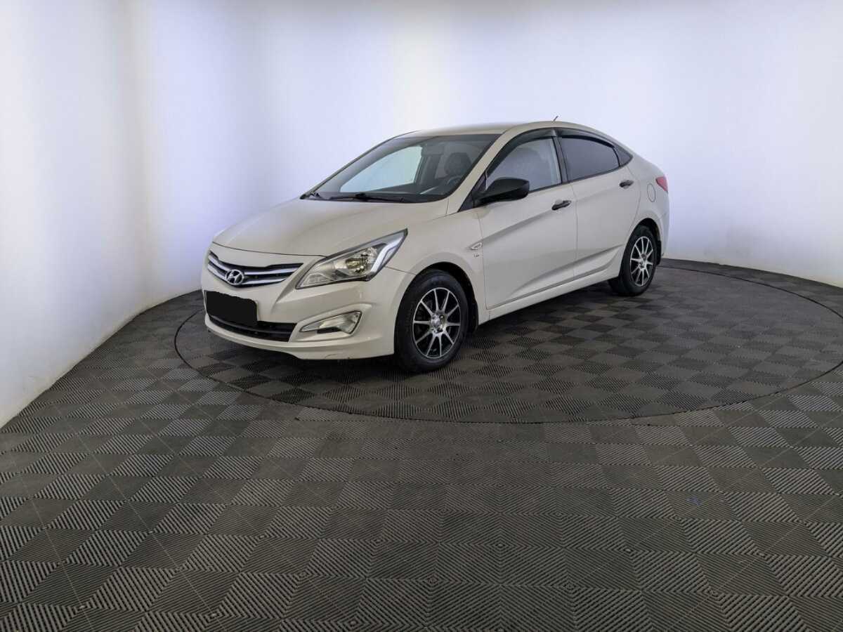 Купить Hyundai Solaris, 2015, 120 409 км.. Фото: #0