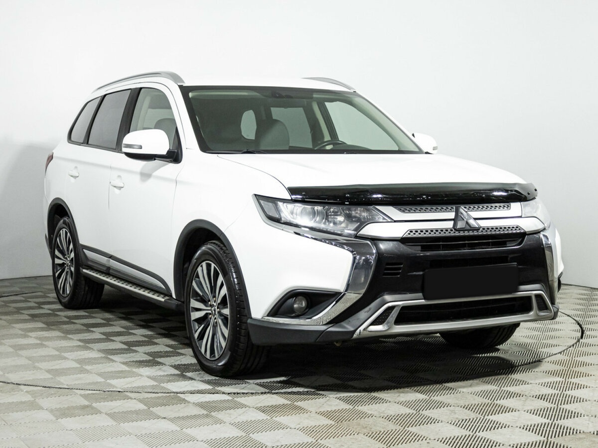 Купить Mitsubishi Outlander, 2019, 136 812 км.. Фото: #2