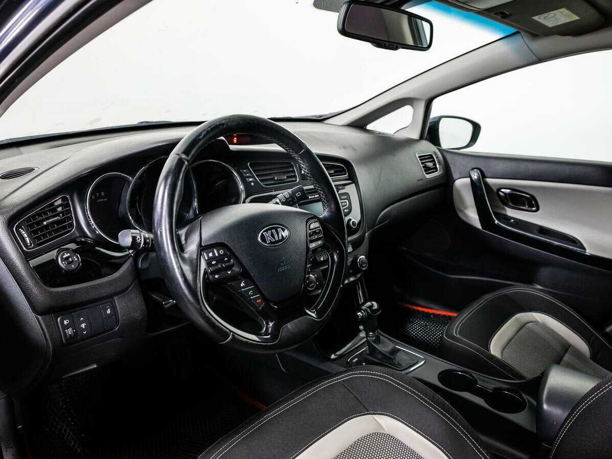 Купить Kia Ceed, 2014, 123 738 км.. Фото: #10