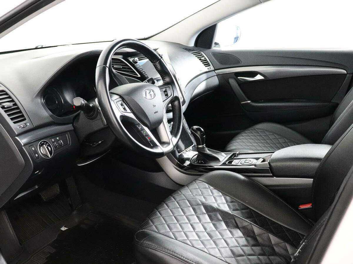 Купить Hyundai i40, 2015, 106 300 км.. Фото: #8