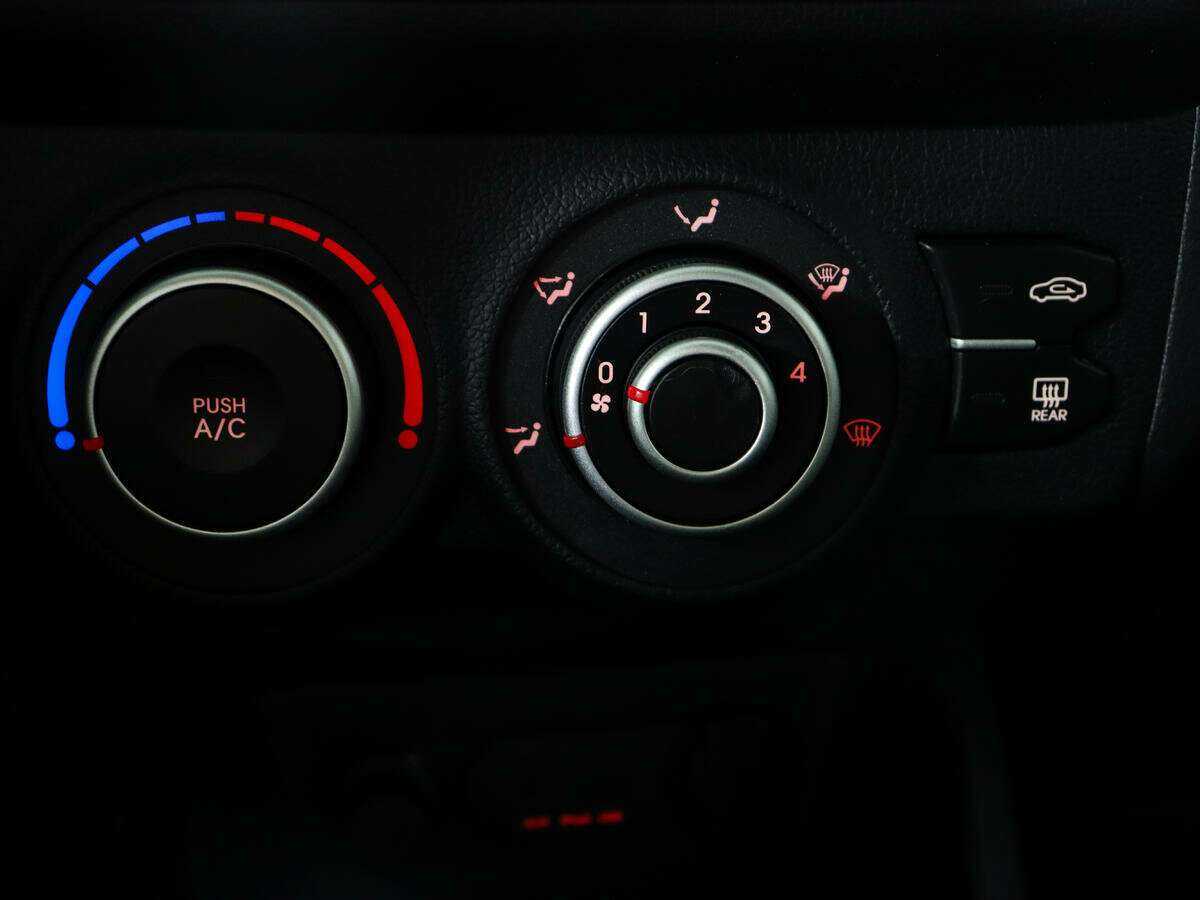 Купить Kia Rio, 2013, 59 700 км.. Фото: #13