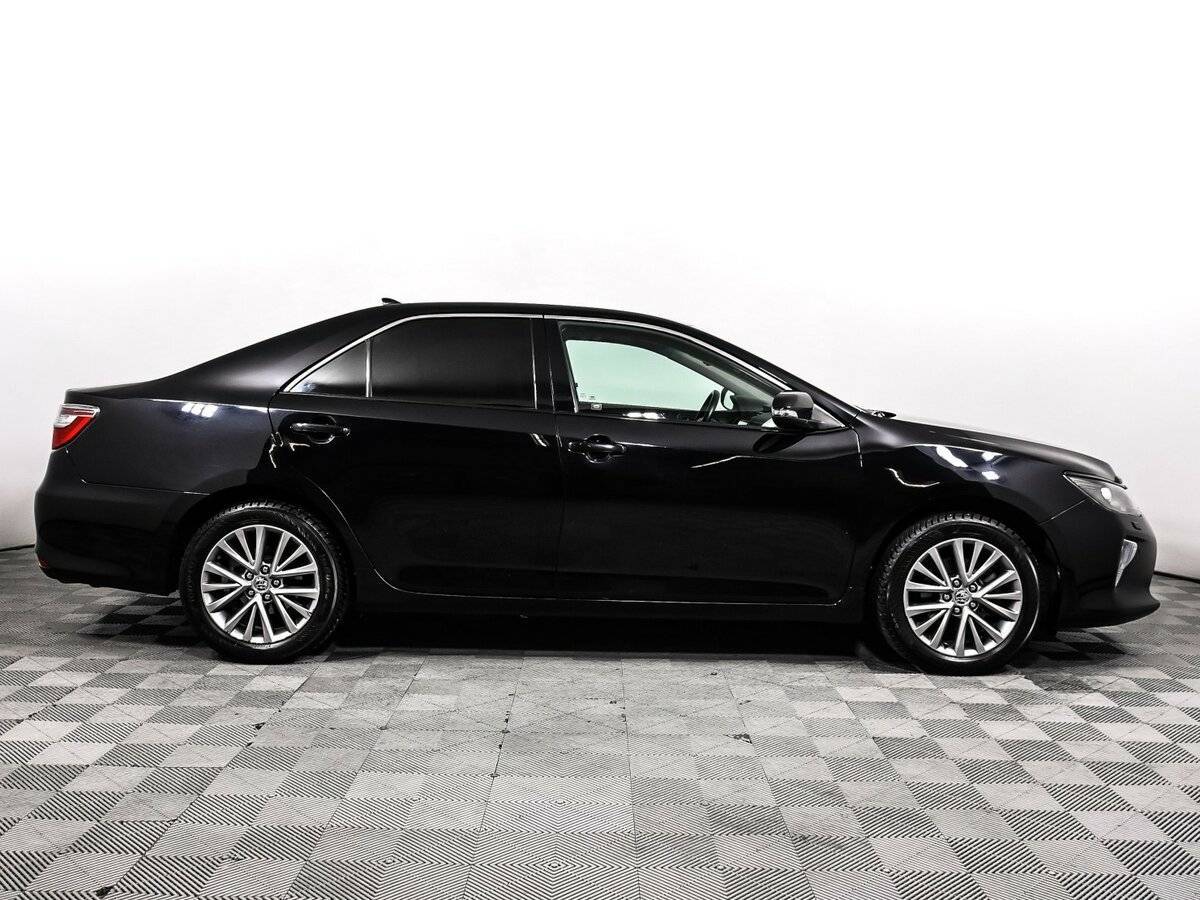 Купить Toyota Camry, 2017, 131 335 км.. Фото: #3