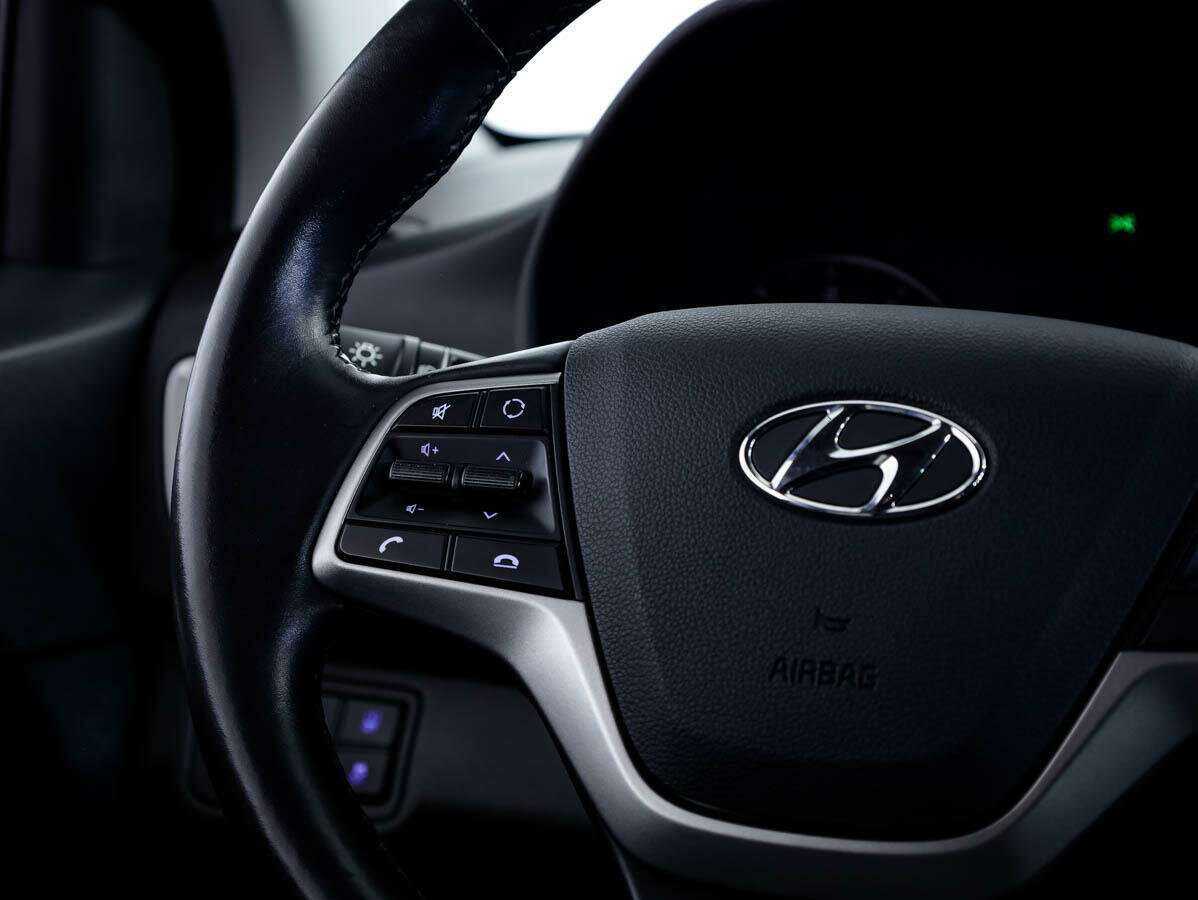 Купить Hyundai Solaris, 2017, 64 675 км.. Фото: #17