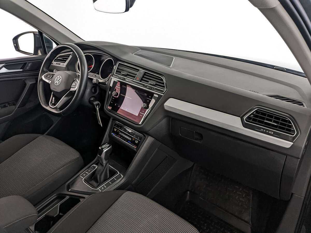 Купить Volkswagen Tiguan, 2021, 92 612 км.. Фото: #6