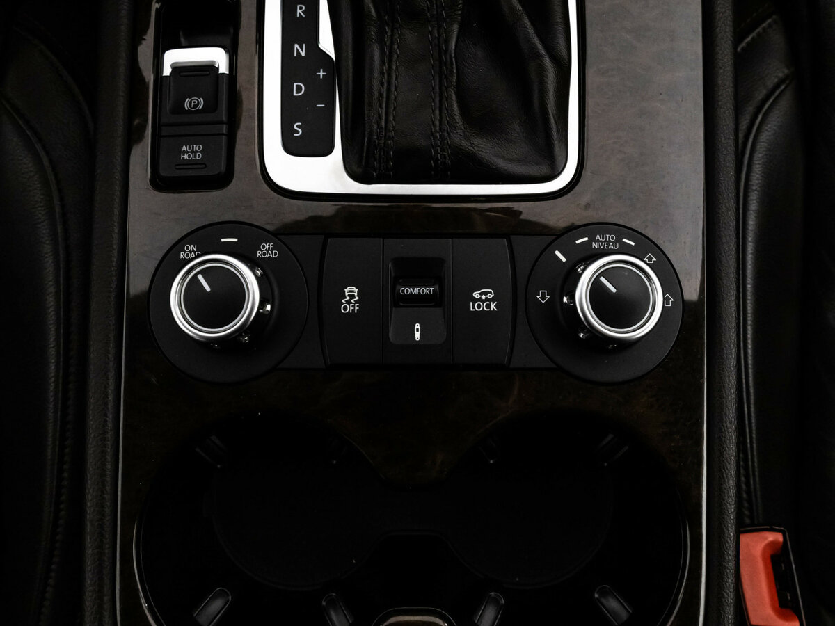 Купить Volkswagen Touareg, 2012, 294 737 км.. Фото: #10