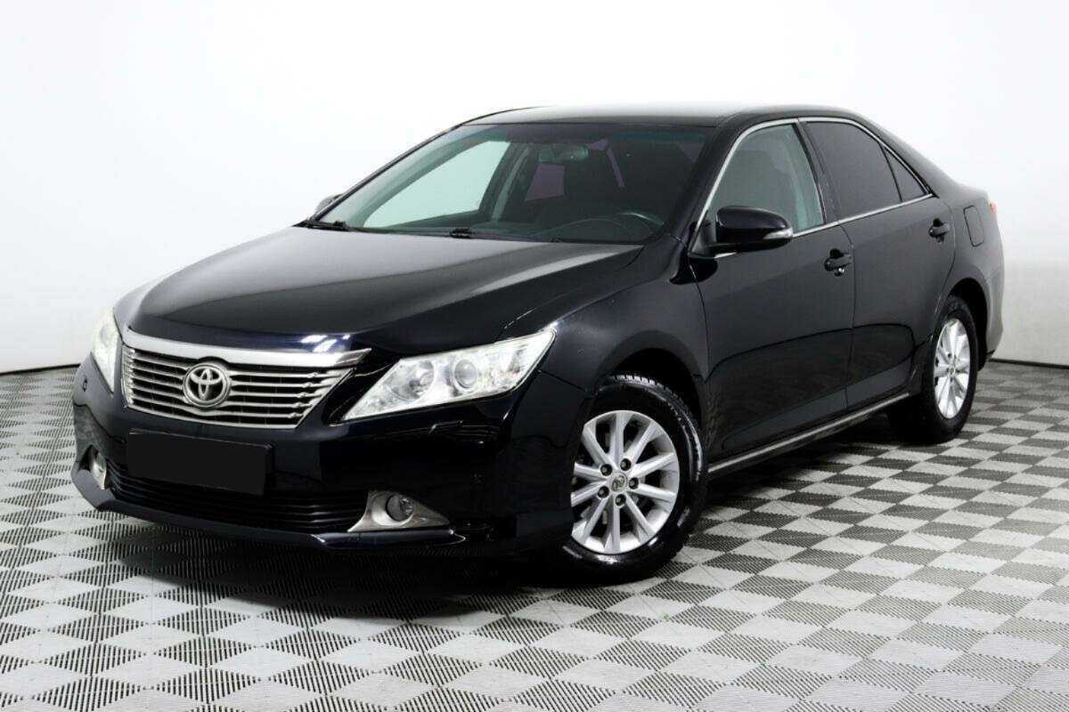 Купить Toyota Camry, 2012, 198 000 км.. Посмотреть фото