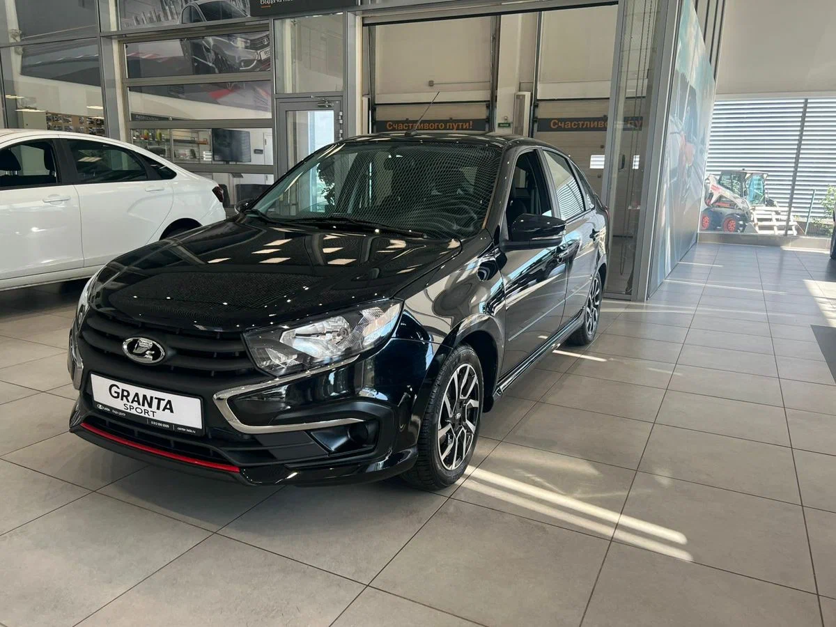 Lada Granta Sportline Лифтбек с автосалона по цене от 1 341 000 рублей