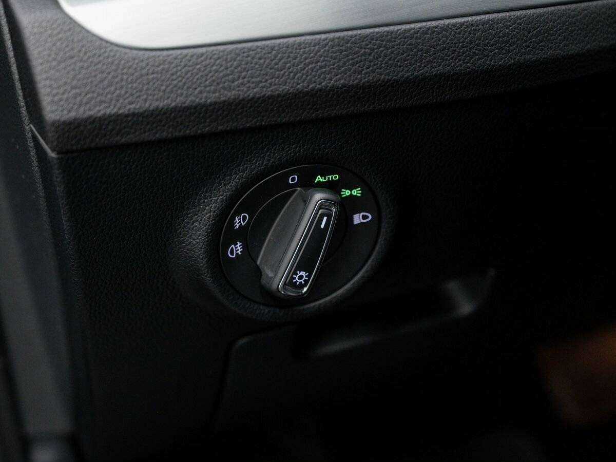 Купить Skoda Superb, 2017, 142 000 км.. Фото: #17