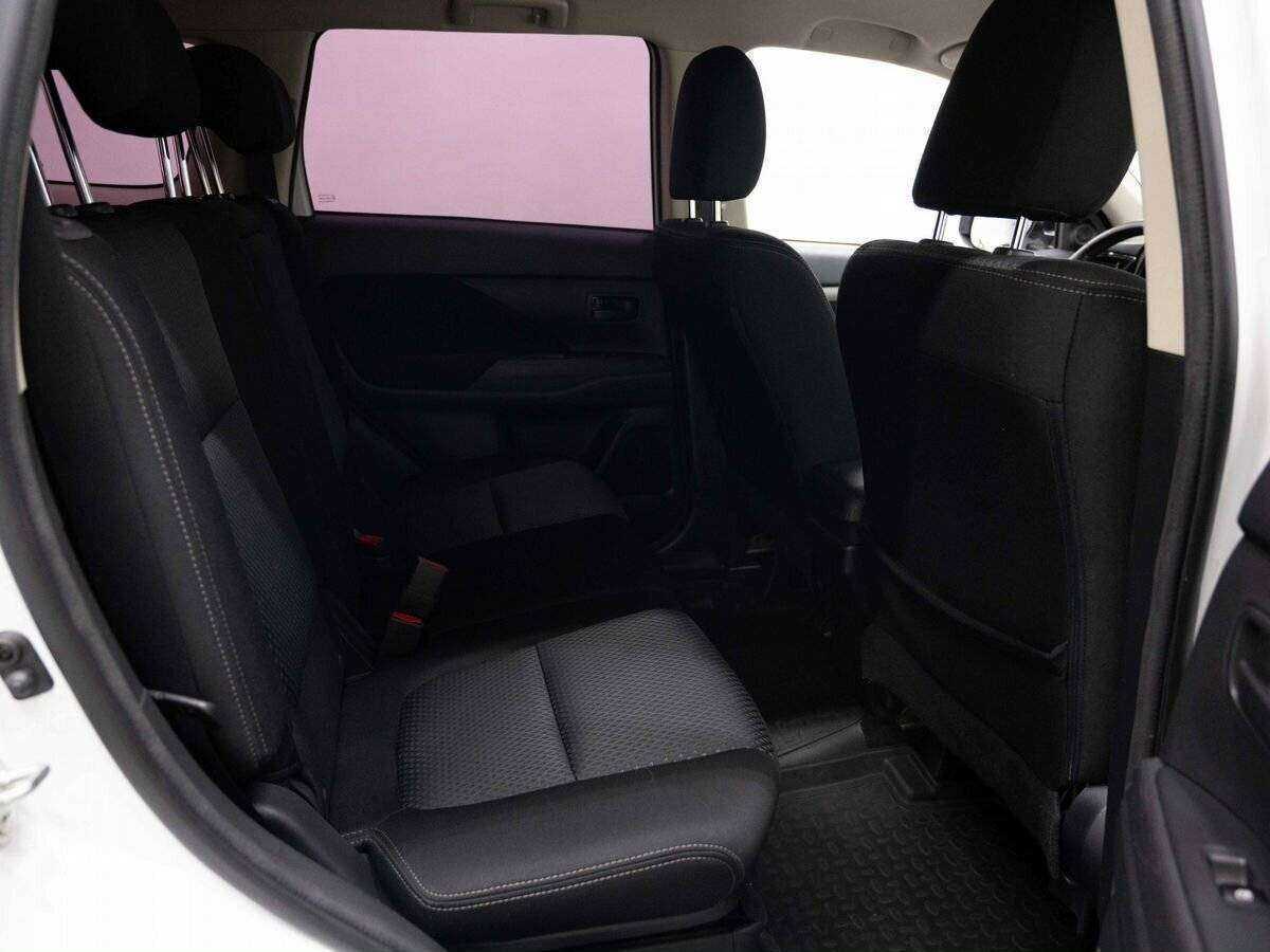 Купить Mitsubishi Outlander, 2017, 152 152 км.. Фото: #9