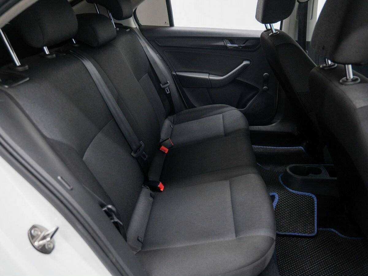 Купить Skoda Rapid, 2017, 157 992 км.. Фото: #12