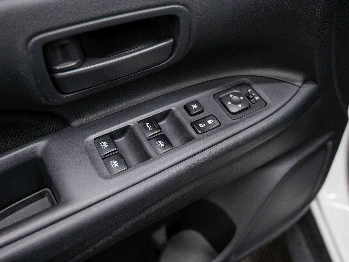 Купить Mitsubishi Outlander, 2018, 140 000 км.. Фото: #9