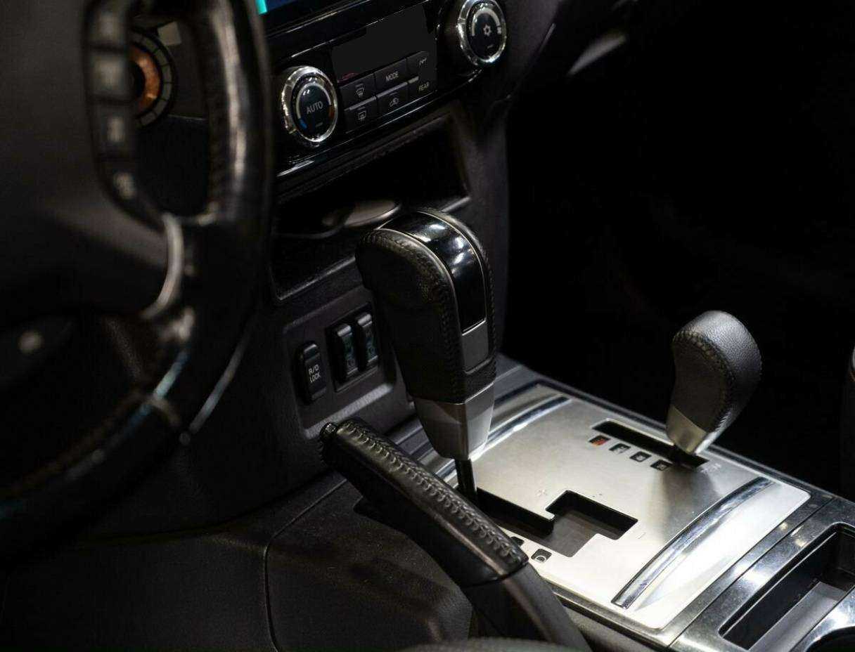 Купить Mitsubishi Pajero, 2014, 177 000 км.. Фото: #9