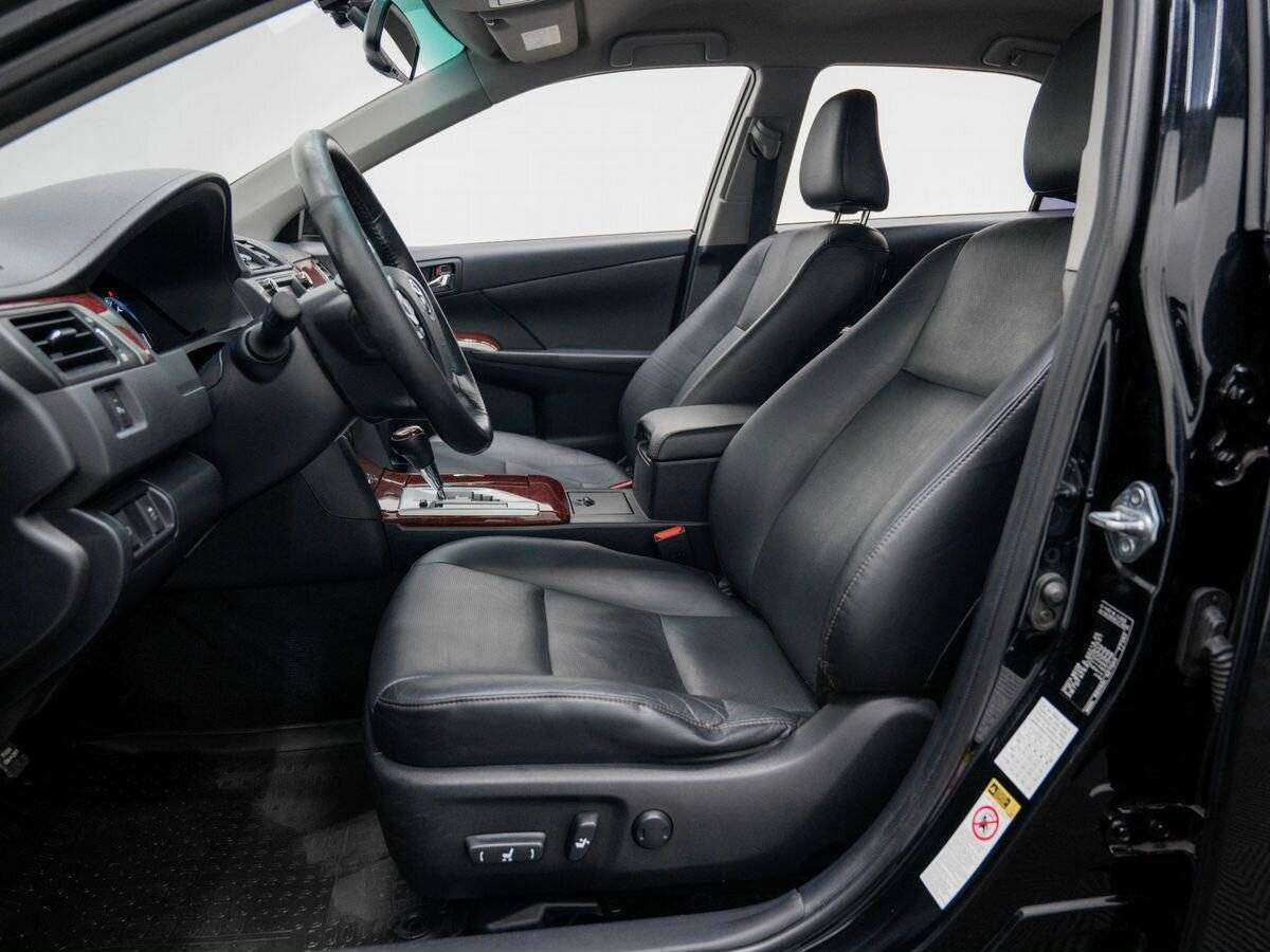 Купить Toyota Camry, 2014, 252 639 км.. Фото: #14