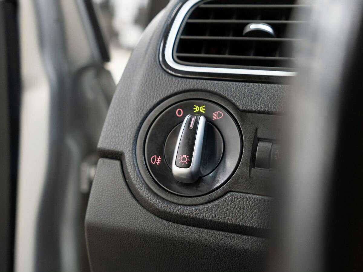 Купить Volkswagen Polo, 2019, 94 794 км.. Фото: #13