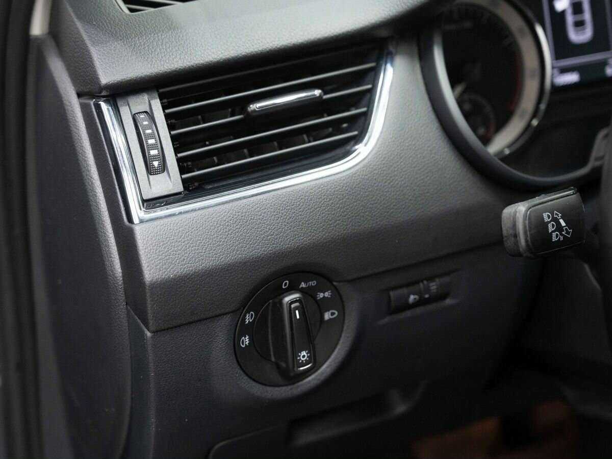 Купить Skoda Octavia, 2016, 133 993 км.. Фото: #20