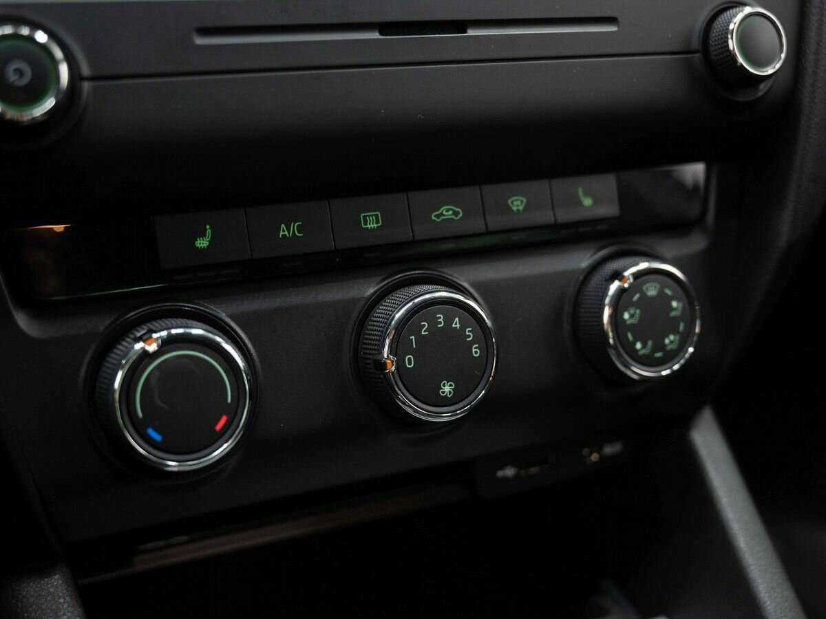 Купить Skoda Octavia, 2016, 133 993 км.. Фото: #23