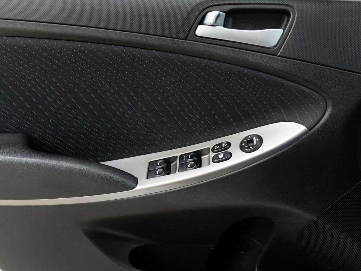 Купить Hyundai Solaris, 2015, 149 445 км.. Фото: #14