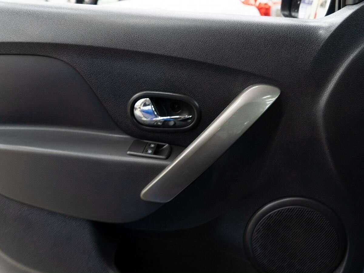 Купить Renault Sandero, 2018, 86 000 км.. Фото: #12