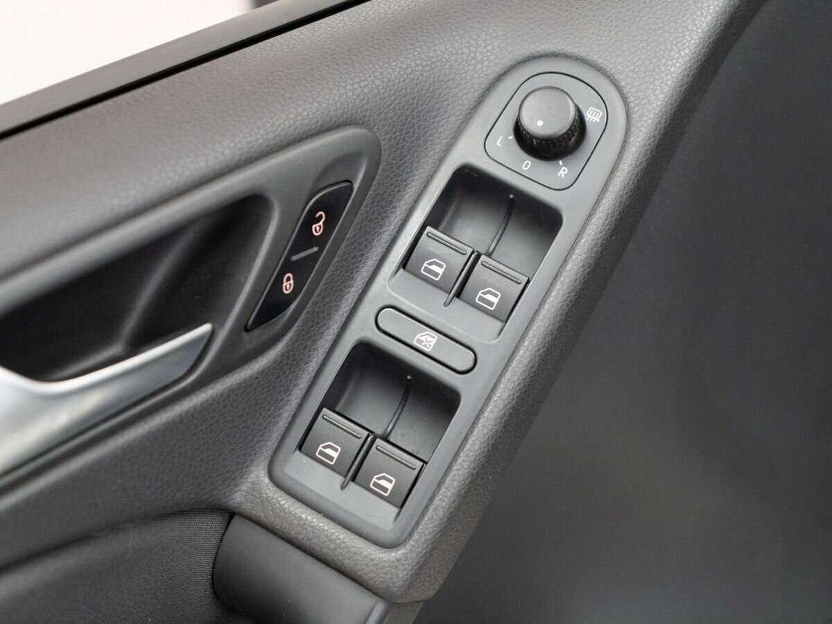 Купить Volkswagen Golf, 2012, 95 700 км.. Фото: #13