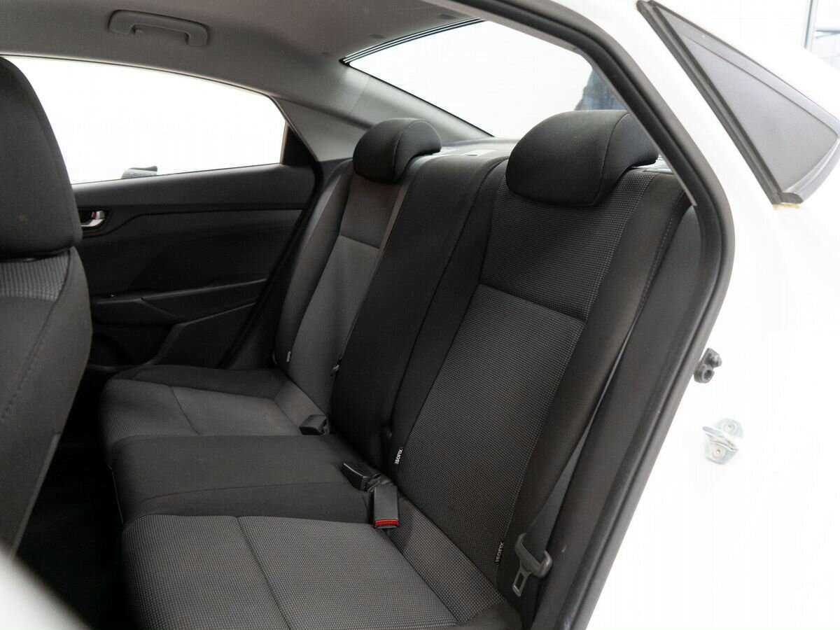 Купить Hyundai Solaris, 2019, 80 089 км.. Фото: #6