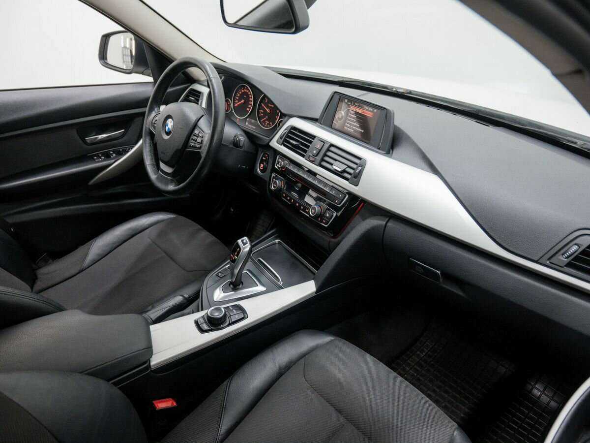 Купить BMW 3 серии, 2016, 188 888 км.. Фото: #6