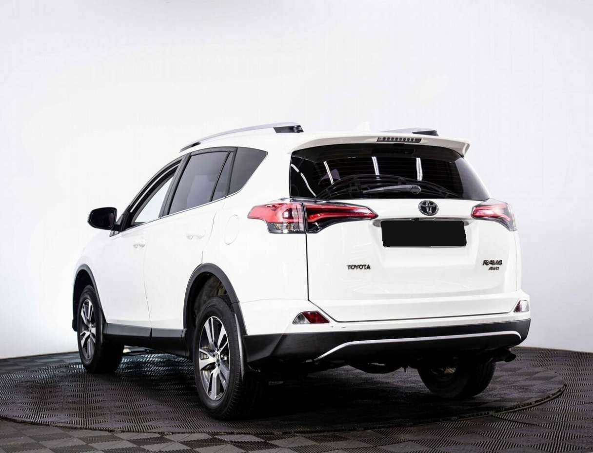 Купить Toyota RAV4, 2017, 176 750 км.. Фото: #3