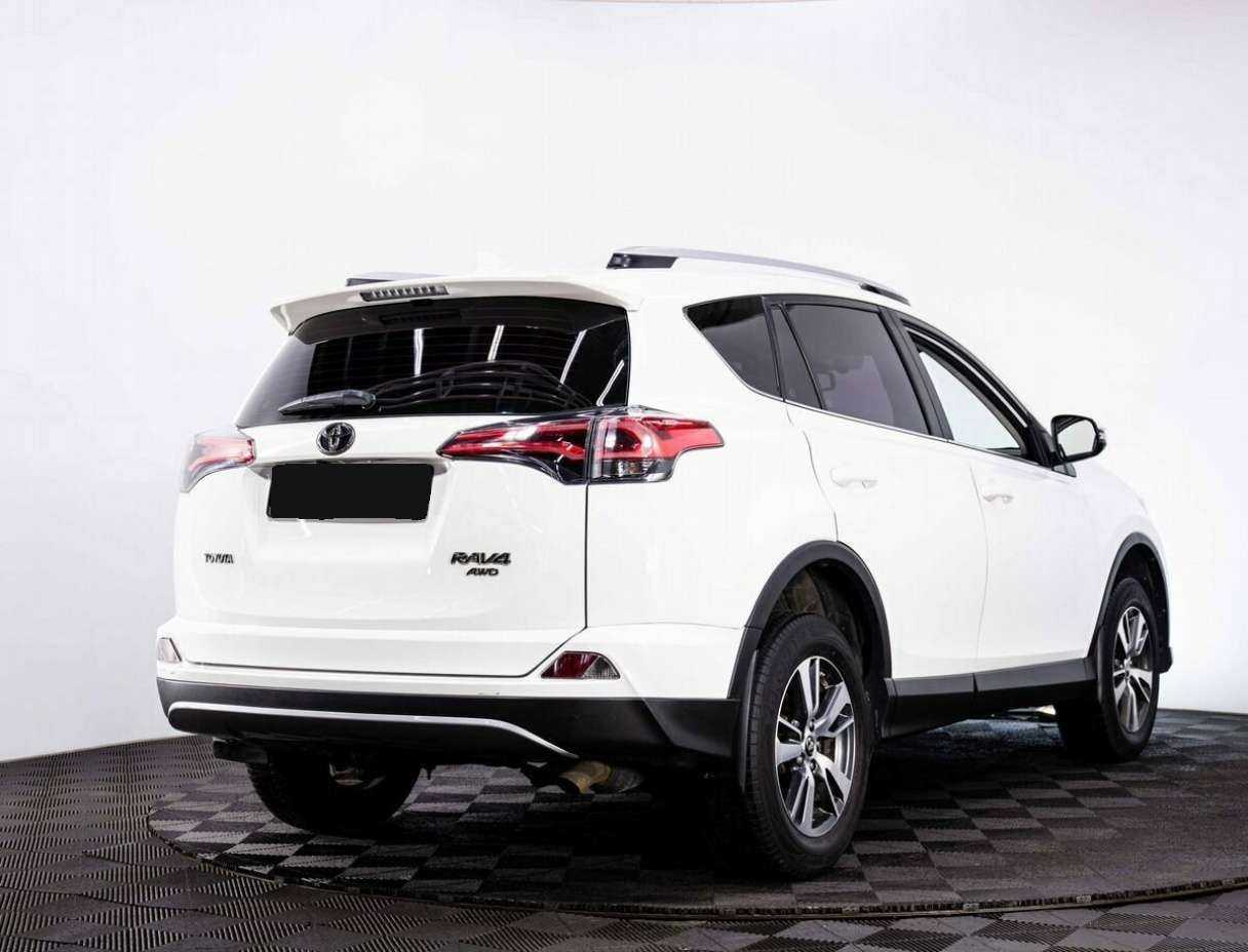Купить Toyota RAV4, 2017, 176 750 км.. Фото: #4