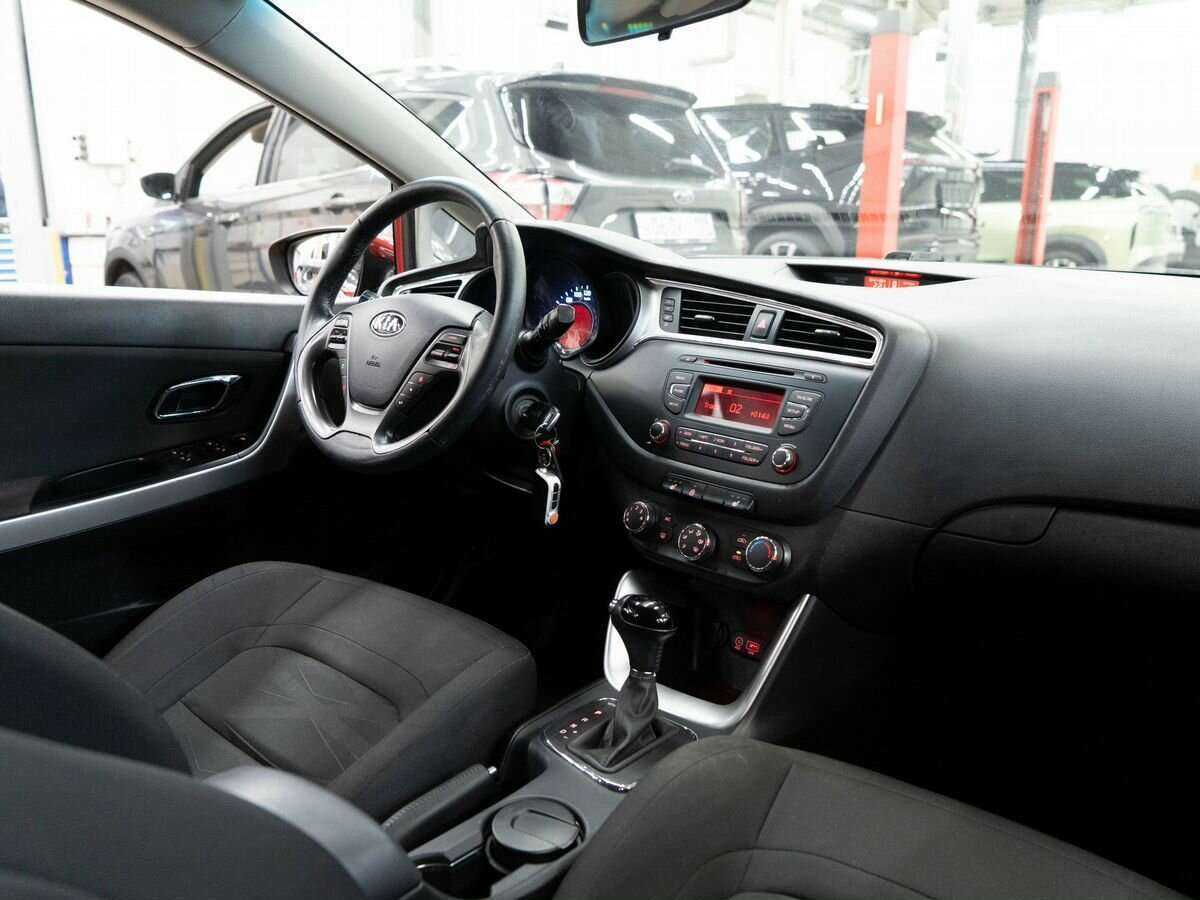 Купить Kia Ceed, 2018, 91 800 км.. Фото: #15