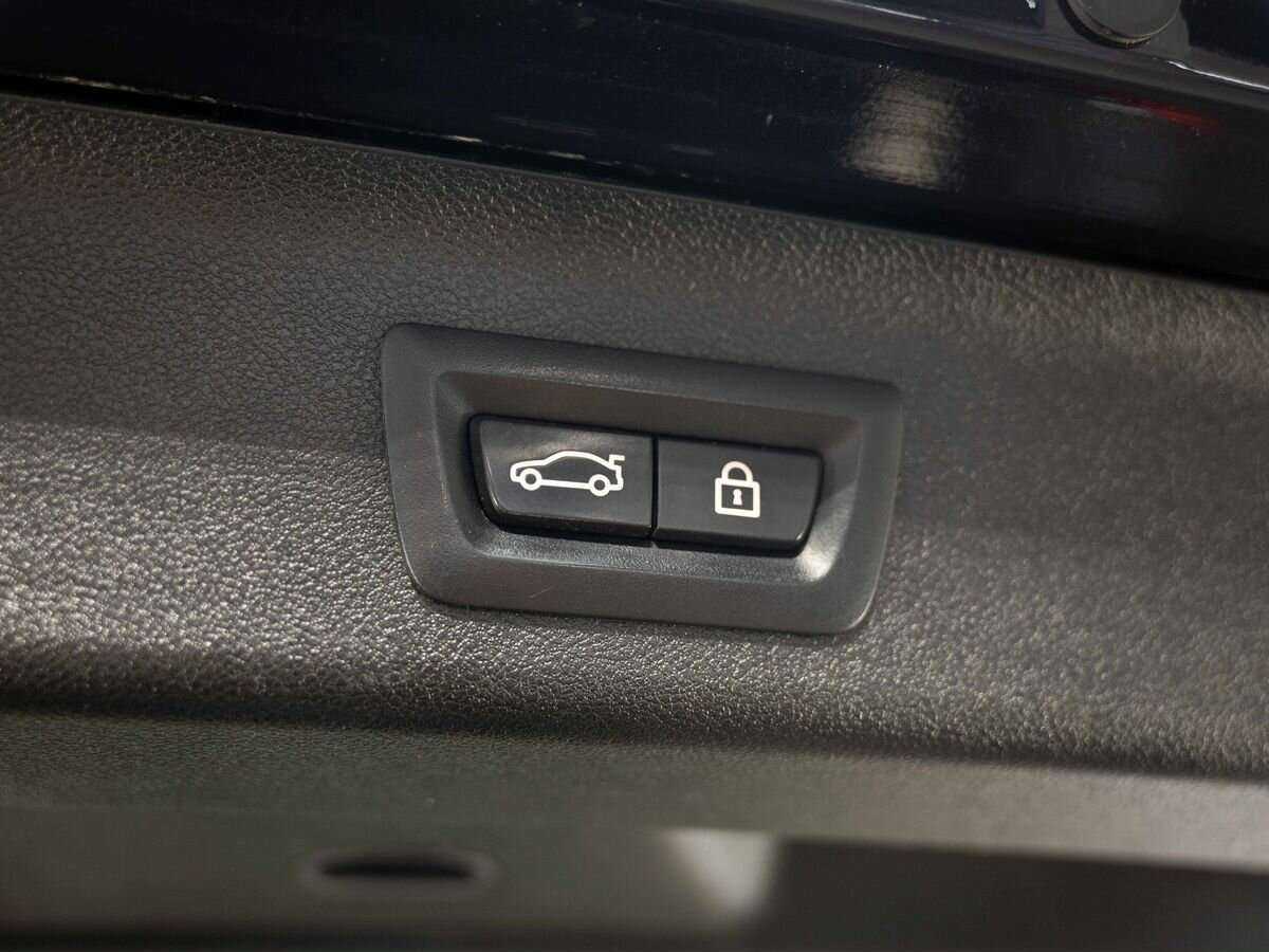 Купить BMW 5 серии, 2017, 105 599 км.. Фото: #30