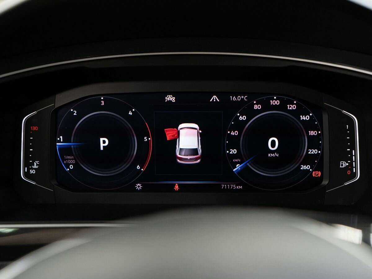 Купить Volkswagen Tiguan, 2019, 71 175 км.. Фото: #9