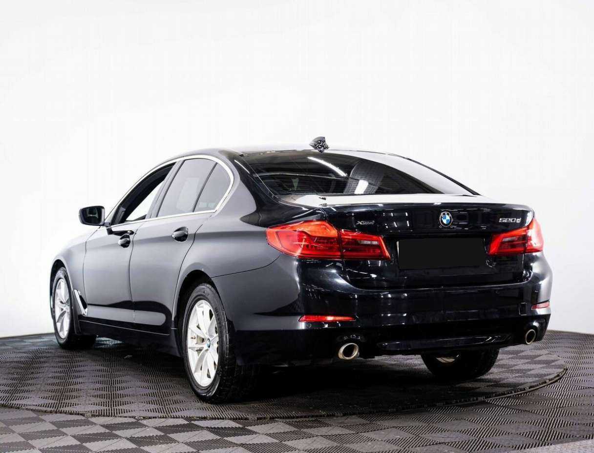 Купить BMW 5 серии, 2019, 231 000 км.. Фото: #3