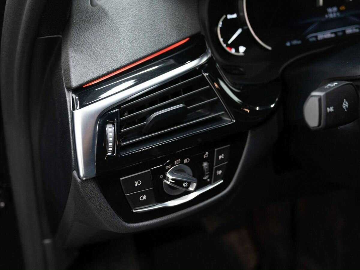 Купить BMW 5 серии, 2019, 231 000 км.. Фото: #18