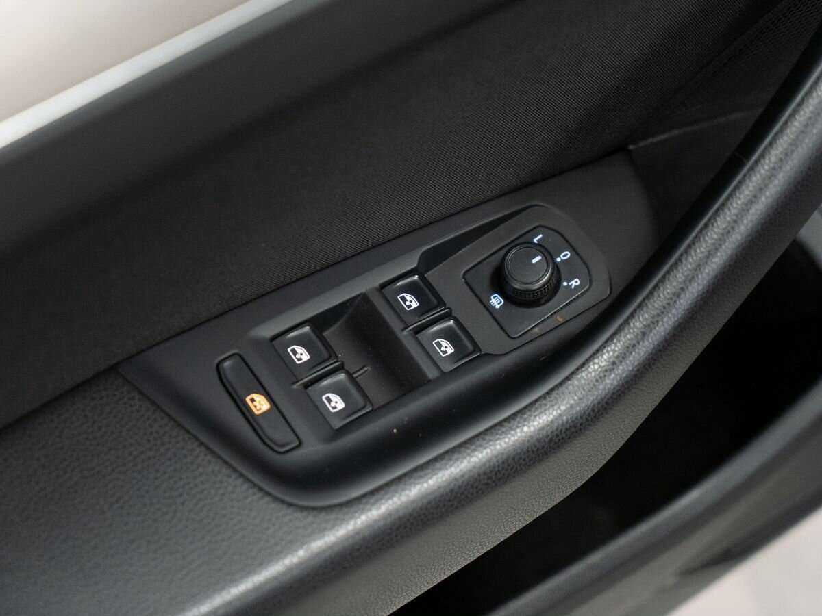 Купить Volkswagen Passat, 2017, 161 748 км.. Фото: #14