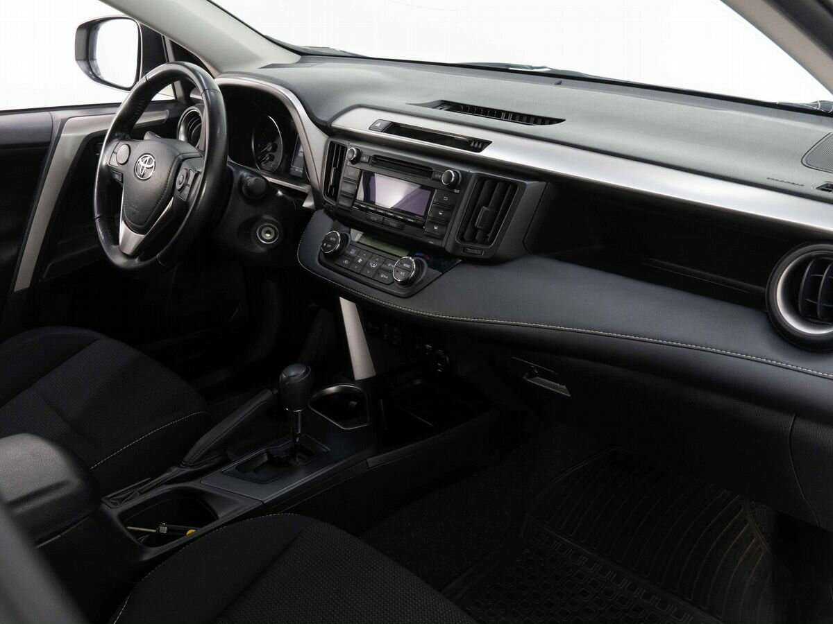 Купить Toyota RAV4, 2018, 46 500 км.. Фото: #6