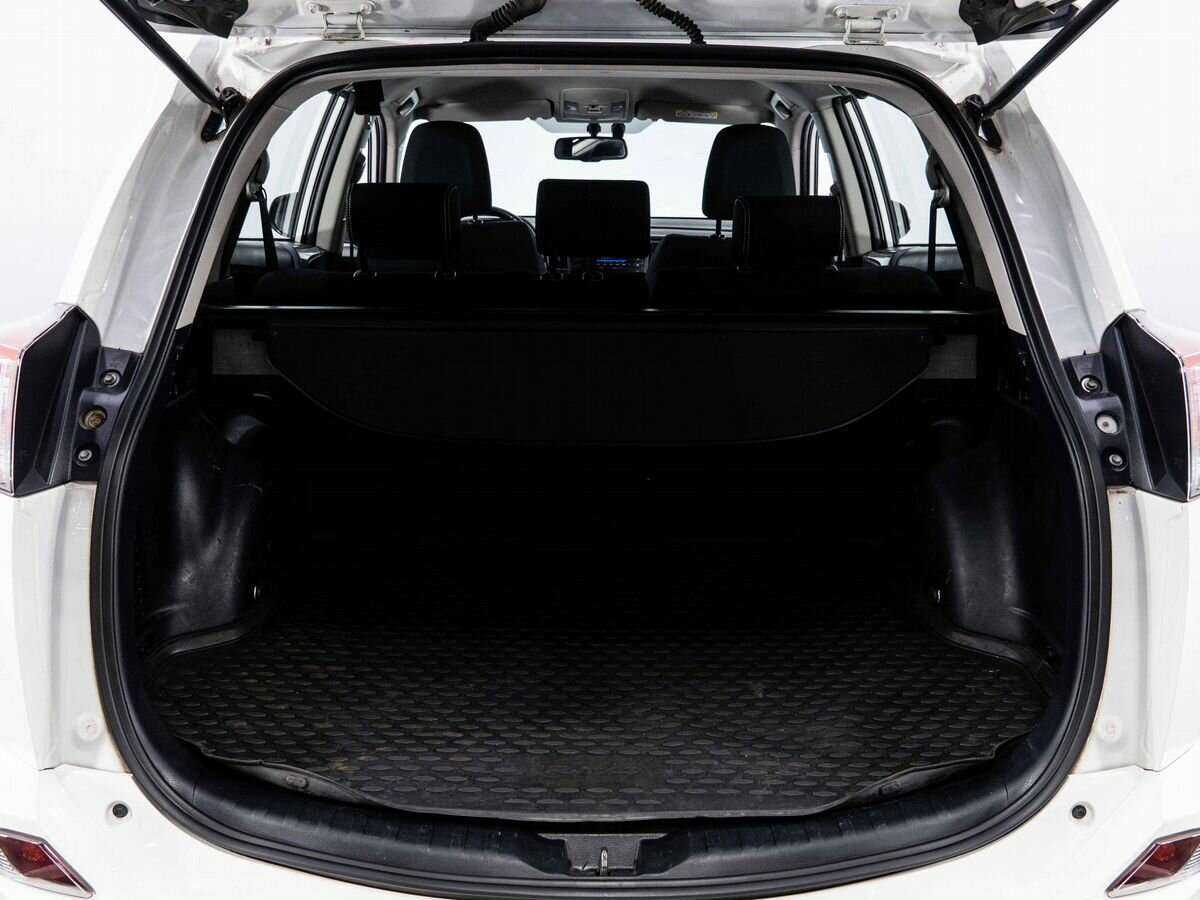 Купить Toyota RAV4, 2018, 46 500 км.. Фото: #20