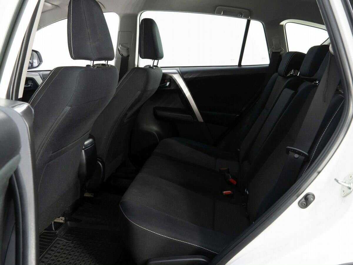 Купить Toyota RAV4, 2018, 46 500 км.. Фото: #25