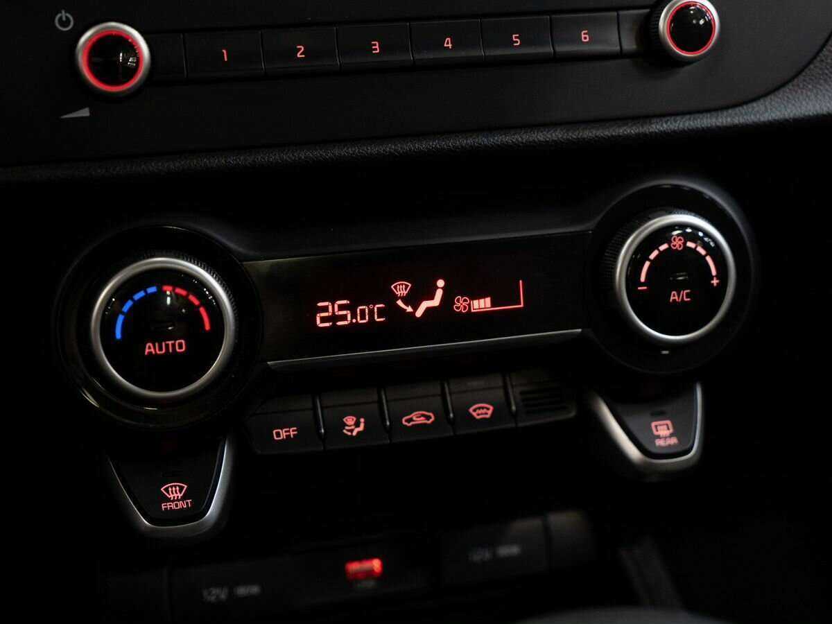 Купить Kia Rio, 2021, 38 970 км.. Фото: #13